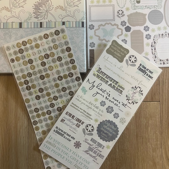 Scrapbooking Bundle - Picture 4 of 4